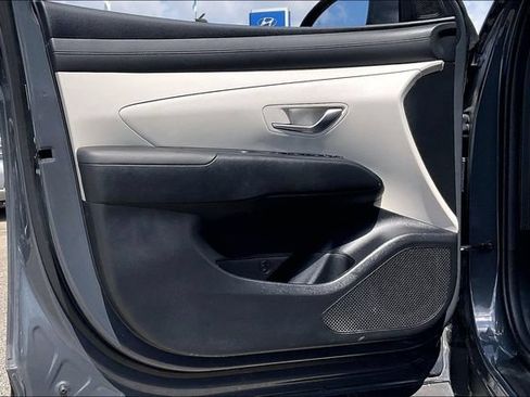 Certified 2026 Hyundai Tucson SE FWD image 25