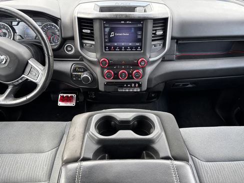 Used 2019 RAM 1500 Big Horn image 17