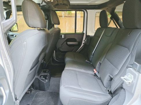 Used 2020 Jeep Wrangler Unlimited Sport S AWD/4WD image 12