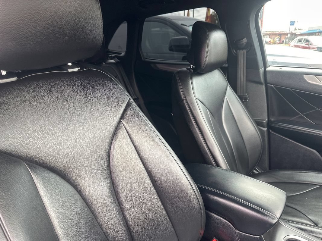 Used 2019 Lincoln MKC Premiere FWD image 36