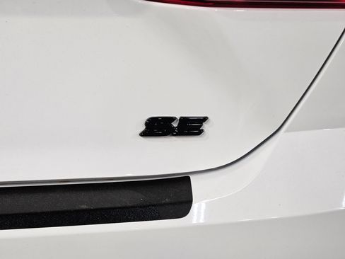 New 2026 Toyota Camry SE FWD image 23