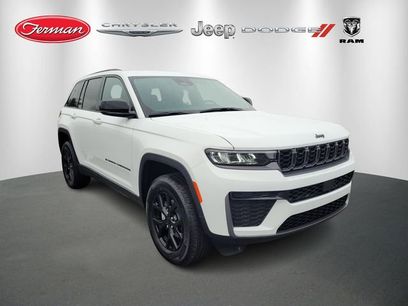 New 2026 Jeep Grand Cherokee Altitude