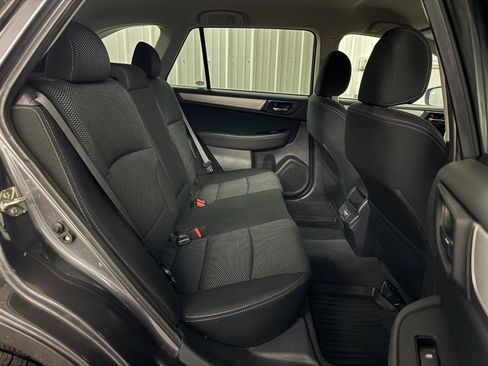 Used 2018 Subaru Outback 2.5i Premium AWD/4WD image 11