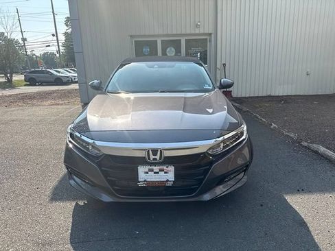 Used 2018 Honda Accord EX-L image 2