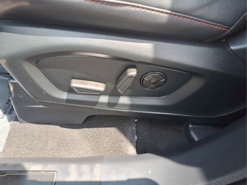 Used 2025 Ford Explorer ST AWD/4WD image 21