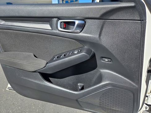 Used 2022 Honda Civic Sport image 17
