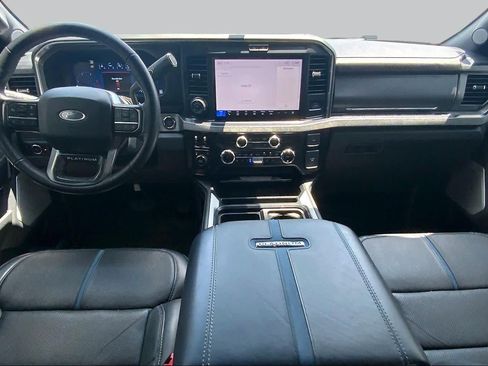 Used 2025 Ford F450 Platinum w/ FX4 Off-Road Package AWD/4WD image 15