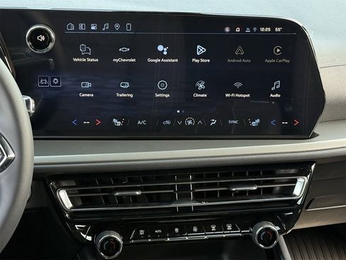 New 2026 Chevrolet Traverse LT image 15