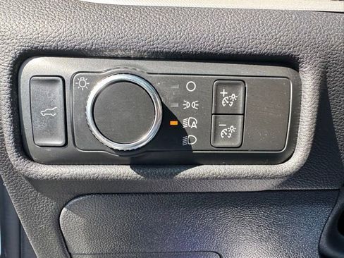 Certified 2020 Ford Explorer XLT image 16