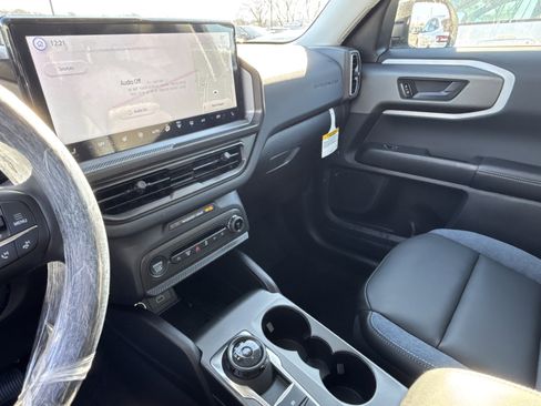 New 2025 Ford Bronco Sport Outer Banks w/ Outer Banks Tech Package+ AWD/4WD image 14