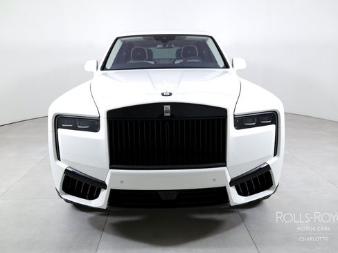 Used 2026 Rolls-Royce Cullinan AWD/4WD image 7