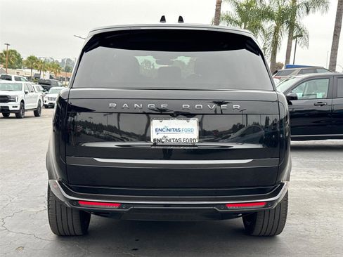 Used 2025 Land Rover Range Rover SE AWD/4WD image 14