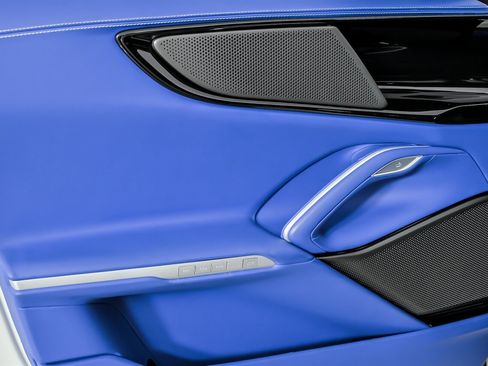 Used 2025 Ferrari Purosangue image 29