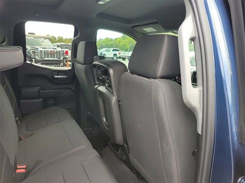 Used 2020 Chevrolet Silverado 1500 Custom w/ Custom Value Package image 43