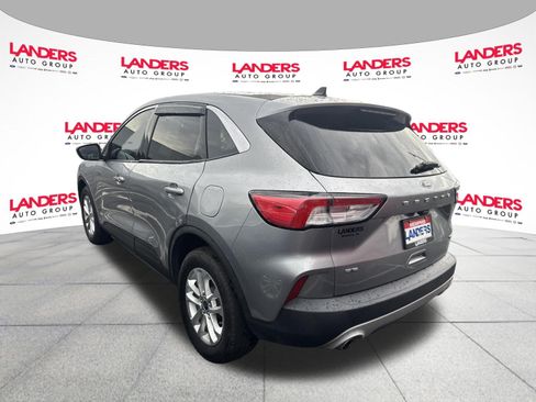 Used 2021 Ford Escape SE FWD image 8