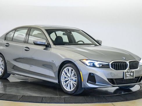 Certified 2023 BMW 330e xDrive w/ Premium Package AWD/4WD image 6