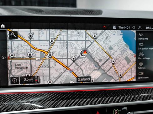 Used 2022 BMW X5 M50i w/ Premium Package image 24