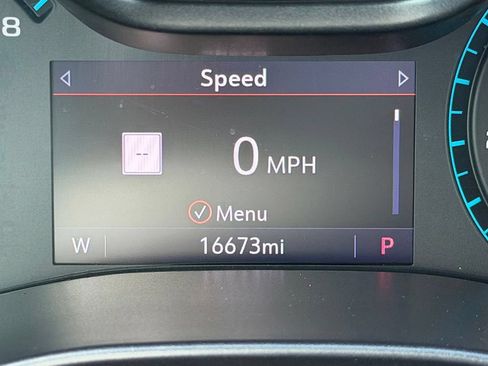 Used 2019 Chevrolet Colorado Z71 AWD/4WD image 32