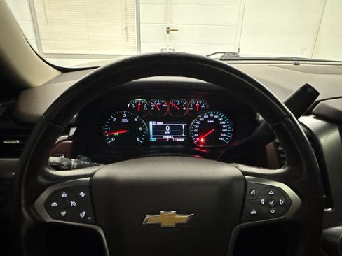 Used 2016 Chevrolet Tahoe LTZ AWD/4WD image 19