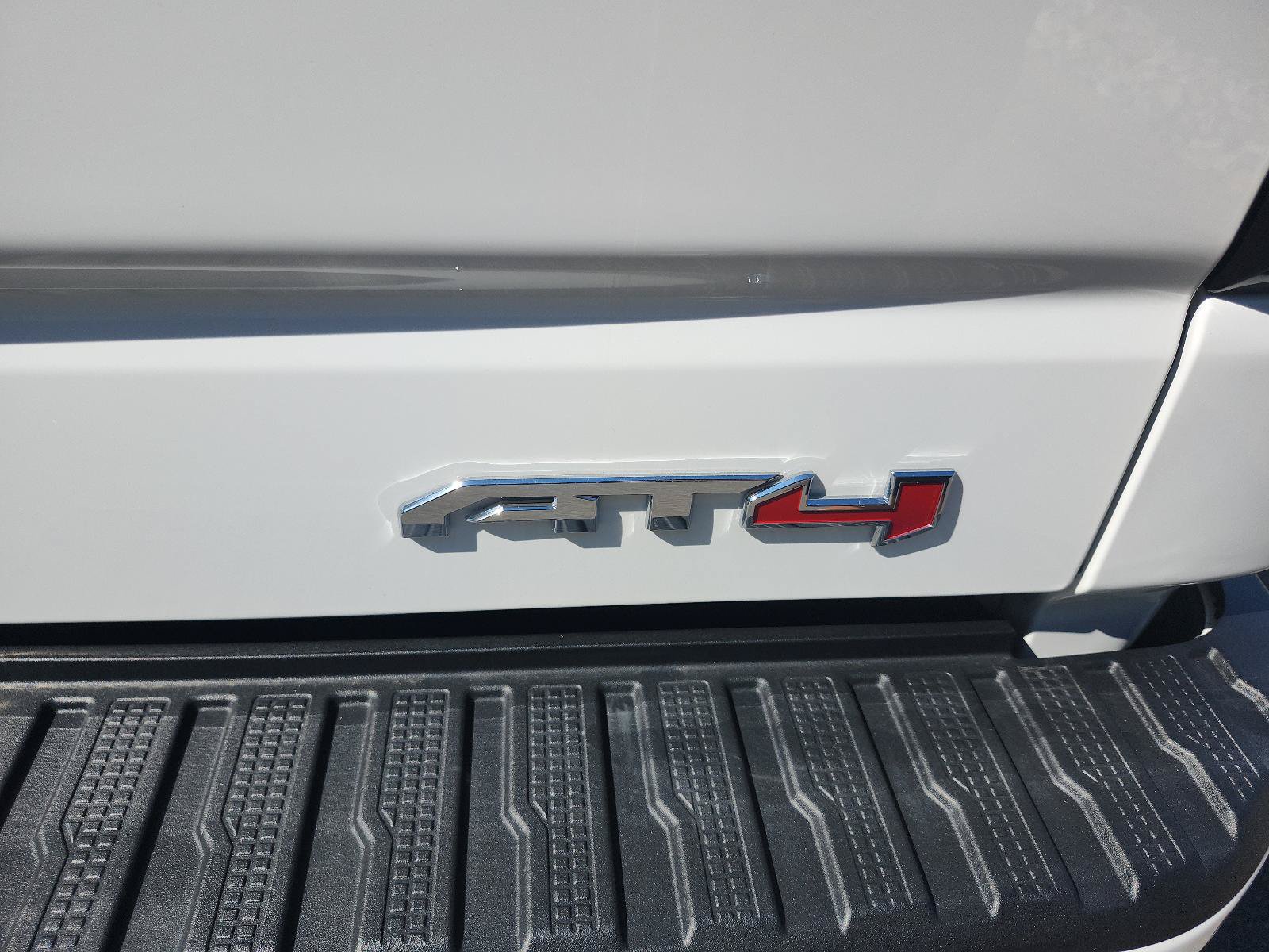 Certified 2026 GMC Sierra 1500 AT4 AWD/4WD image 5
