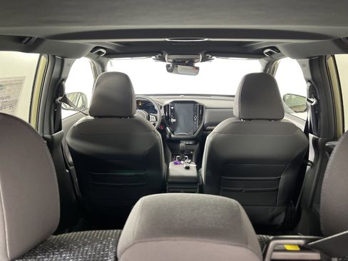 New 2025 Subaru Forester Premium image 15