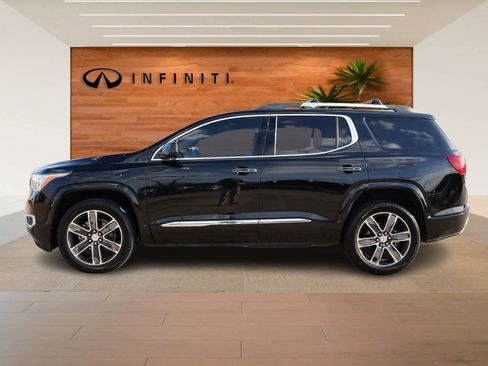 Used 2019 GMC Acadia Denali w/ Technology Package image 4