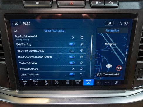 Used 2023 Ford F250 Lariat w/ Chrome Package image 25