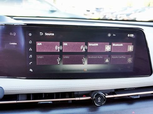 Used 2024 Nissan Ariya AWD image 24
