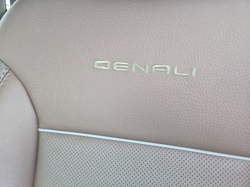 Used 2026 GMC Sierra 1500 Denali w/ Technology Package AWD/4WD image 22