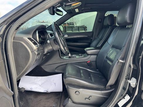 Used 2018 Jeep Grand Cherokee Limited image 15