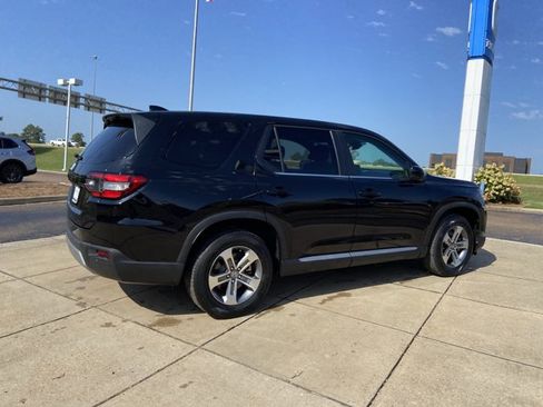 Used 2024 Honda Pilot EX-L image 12