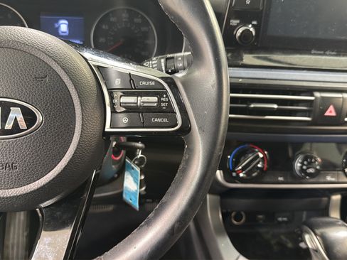 Used 2021 Kia Seltos S FWD image 14
