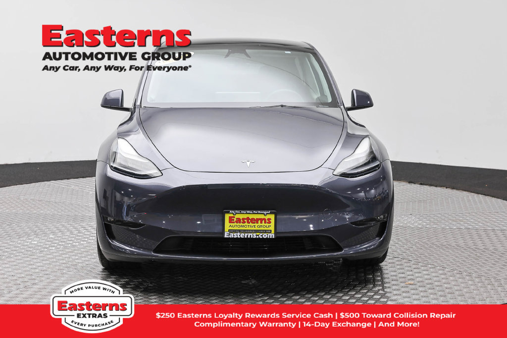 Used 2023 Tesla Model Y Performance AWD/4WD image 3