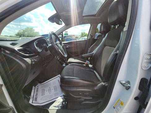 Used 2019 Buick Encore Sport Touring w/ Safety Package image 19