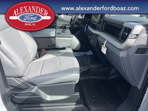 New 2026 Ford F250 XL w/ XL Off-Road Package image 15