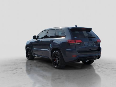 Used 2021 Jeep Grand Cherokee SRT image 5
