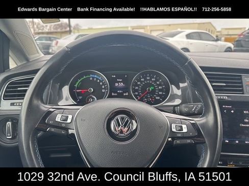 Used 2019 Volkswagen e-Golf SE w/ Driver Assistance Package image 19