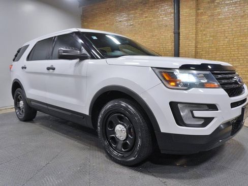 Used 2017 Ford Explorer 4WD Police Interceptor image 6