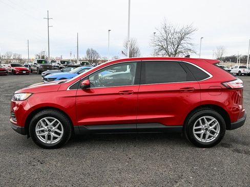 Certified 2024 Ford Edge SEL w/ Convenience Package image 8