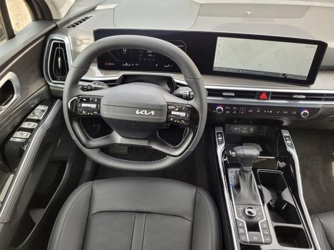 New 2026 Kia Sorento SX AWD/4WD image 13
