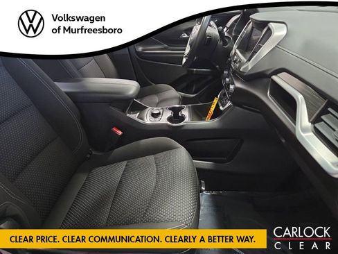 Used 2023 GMC Terrain SLE w/ Driver Convenience Package AWD/4WD image 22