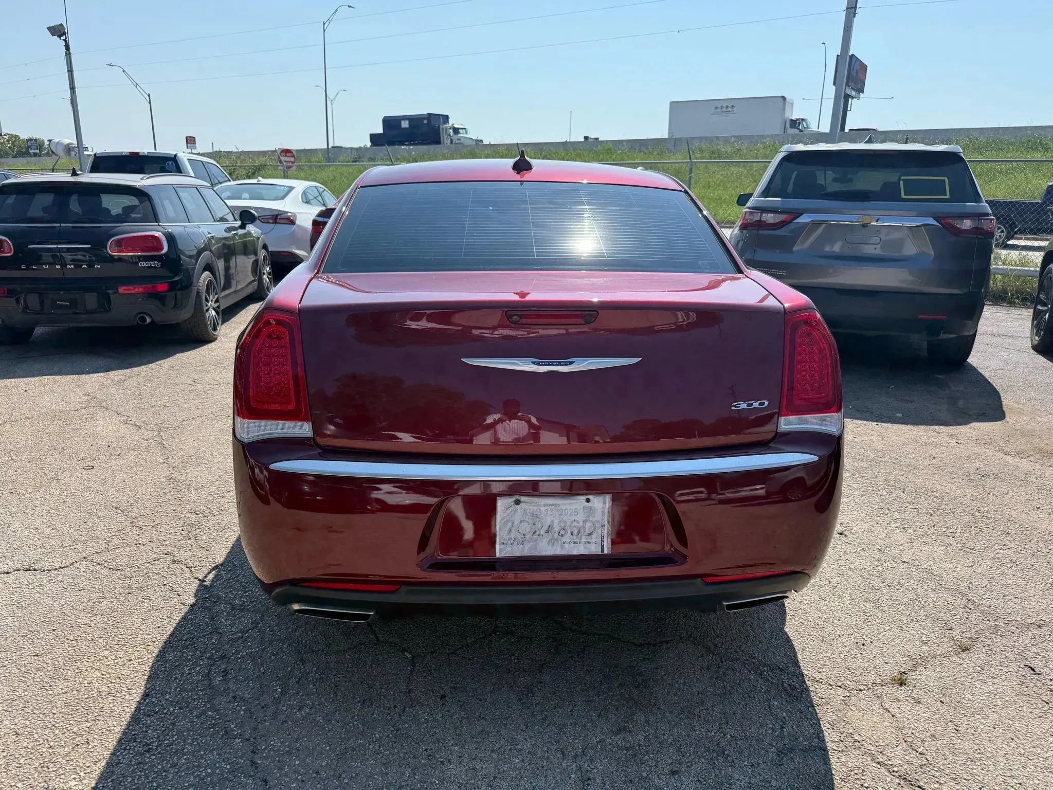 Used 2020 Chrysler 300 Touring w/ Chrome Appearance Package RWD image 5