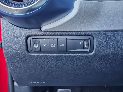 New 2026 Chevrolet Equinox EV LT image 31