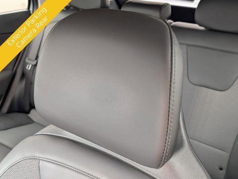 Certified 2024 Kia Niro Wind w/ Wind Preserve Package image 17