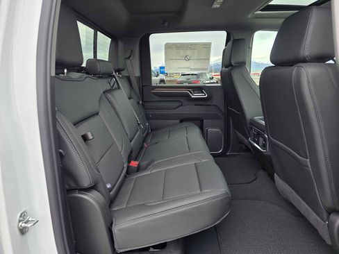 New 2026 GMC Sierra 2500 Denali w/ Technology Package AWD/4WD image 12