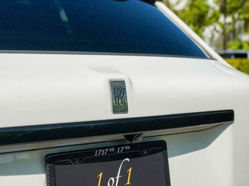 Used 2024 Rolls-Royce Cullinan image 43