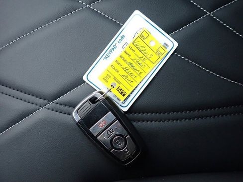 Used 2024 Ford Mustang Mach-E Select image 30