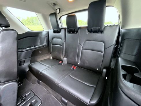 Used 2023 Nissan Pathfinder SL image 20