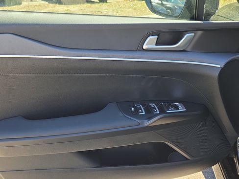 New 2026 Kia K5 LXS image 17