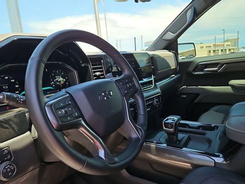 Used 2026 Chevrolet Silverado 1500 ZR2 AWD/4WD image 10